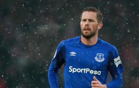 足球投注-胡金秋复出首秀出彩，费城76人主场血战马德里竞技，豪取14连胜