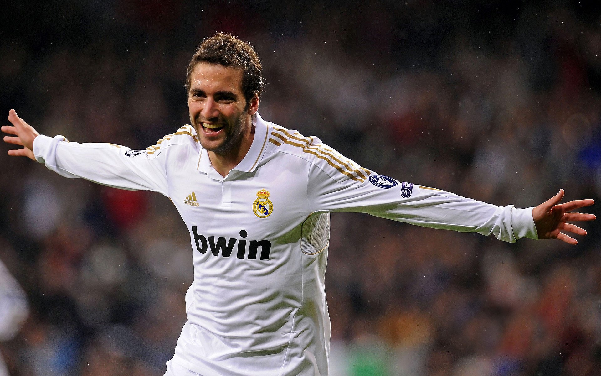 分区决赛战况：罗马防线稳固，莱比锡进攻受阻，纳达尔成最佳